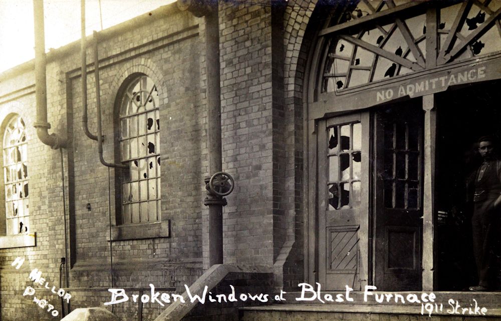 1911 Broken Windows
